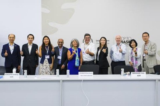 अर्थ नेगोशिएशन बुलेटिन (IISD): पर्यावरणीय तालमेल को आगे बढ़ाना: UNEA-7 और उससे आगे की वार्ता के मुख्य अंश और चित्र