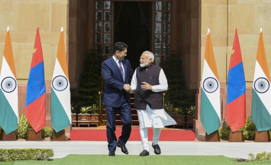 मंगोलिया के राष्ट्रपति के साथ संयुक्त प्रेस वक्तव्य के दौरान प्रधानमंत्री का प्रेस वक्तव्य: प्रधानमंत्री कार्यालय