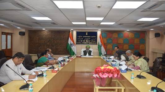 राष्ट्रीय अल्पसंख्यक आयोग के अध्यक्ष श्री इकबाल सिंह लालपुरा ने नई दिल्ली में आयोग की  बैठक की