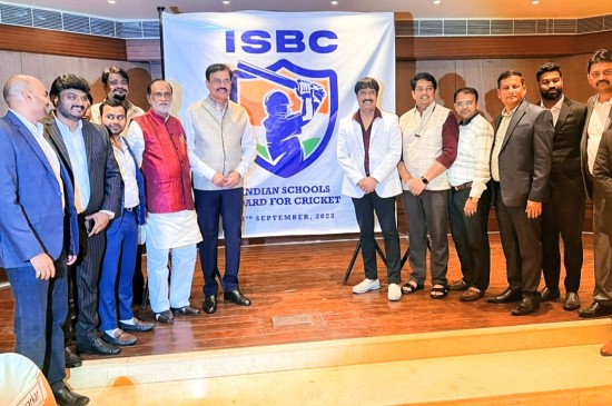 एक नए नेशनल क्रिकेट बोर्ड 'इंडियन स्कूल्स बोर्ड फॉर क्रिकेट' की शुरुआत हैदराबाद में हुई