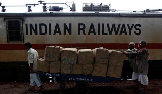भारतीय रेलवे ने अर्थव्यवस्था की मजबूती पर जोर देते हुए माल ढुलाई को प्रोत्साहित करने के उपायों की घोषणा की: रेल मंत्रालय