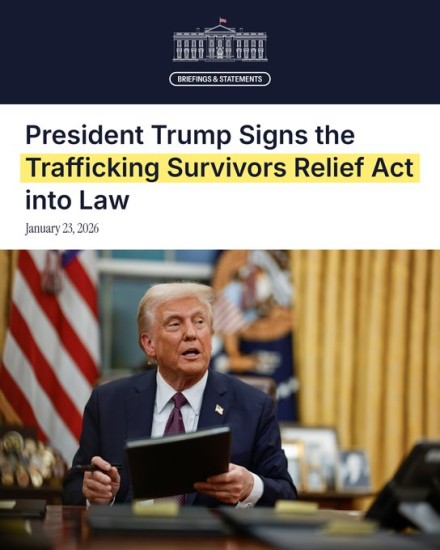 The White हाउस: राष्ट्रपति ट्रम्प ने मानव तस्करी पीड़ित राहत अधिनियम पर हस्ताक्षर किये 