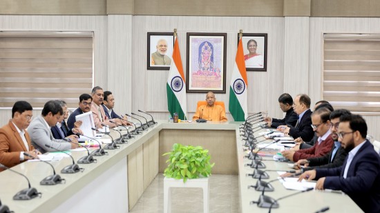 उत्तर प्रदेश: मुख्यमंत्री योगी ने लखनऊ में उत्तर प्रदेश बीज नीति 2025–26 को लेकर उच्चस्तरीय बैठक की