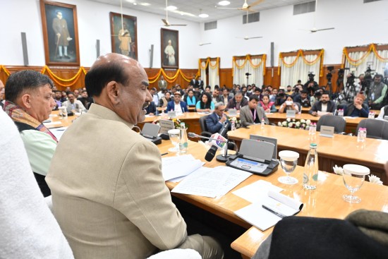 86वाँ अखिल भारतीय पीठासीन अधिकारी सम्मेलन (AIPOC) के समापन सत्र को लोक सभा अध्यक्ष ओम बिरला ने किया सम्बोधित 