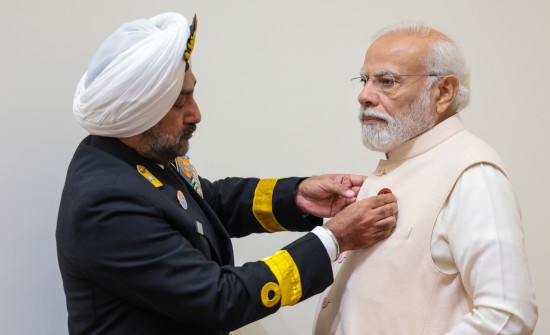प्रधानमंत्री ने सशस्त्र सेना झंडा दिवस के अवसर पर देश के बहादुर जवानों के साहस, समर्पण और बलिदान के प्रति श्रद्धांजलि अर्पित की: प्रधानमंत्री कार्यालय