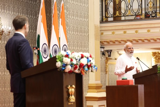 फ्रांस के राष्ट्रपति के साथ जॉइंट प्रेस स्टेटमेंट के दौरान प्रधानमंत्री का प्रेस स्टेटमेंट: प्रधानमंत्री कार्यालय