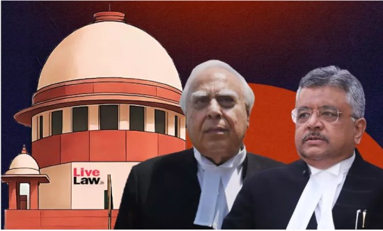 लाइव लॉ: सॉलिसिटर जनरल ने वकीलों के पब्लिक प्लेटफॉर्म पर अपने केस पर चर्चा करने पर आपत्ति जताई, कपिल सिब्बल ने दिया जवाब