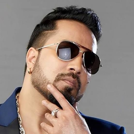 मीका सिंह का *लवर बॉय* पाकिस्तान किसको बढ़ावा दे रहा है?