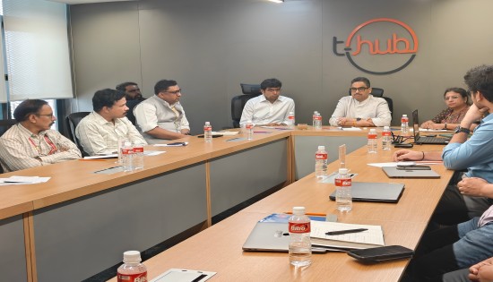 भारत एआई-संचालित नवाचार के साथ वैश्विक रचनात्मक अर्थव्यवस्था का नेतृत्व करने के लिए तैयार: सूचना एवं प्रसारण सचिव- संजय जाजू: सूचना और प्रसारण मंत्रालय