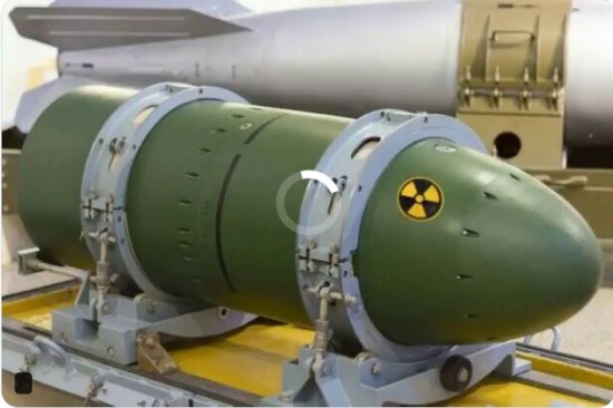 उत्तर कोरिया (IRAN WAR BREAKING NEWS): यदि संयुक्त राज्य अमेरिका 48 घंटों के भीतर ईरान पर परमाणु हमला करता है, तो प्योंगयांग तुरंत तेल अवीव और वाशिंगटन पर परमाणु हमले करके जवाब देगा।