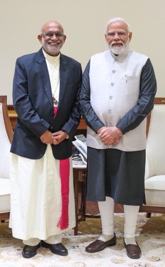 प्रधानमंत्री ने साइरो-मालाबार चर्च के मेजर आर्कबिशप राफेल थैटिल से मुलाकात की: प्रधानमंत्री कार्यालय