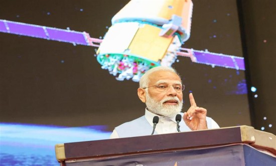 केरल में विक्रम साराभाई अंतरिक्ष केंद्र में विभिन्न परियोजनाओं के उद्घाटन पर प्रधानमंत्री के संबोधन का मूल पाठ और YouTube पर वीडियो: प्रधानमंत्री कार्यालय
