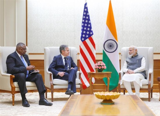 प्रधानमंत्री ने अमेरिका के विदेश मंत्री और रक्षा मंत्री की अगवानी की: प्रधानमंत्री कार्यालय