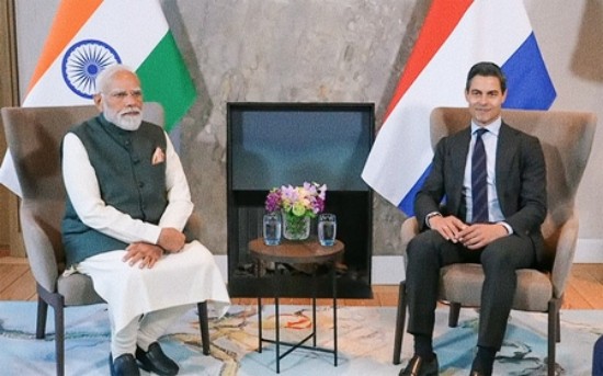 प्रधानमंत्री नरेन्द्र मोदी ने नीदरलैंड के प्रधानमंत्री के साथ आधिकारिक वार्ता की: प्रधानमंत्री कार्यालय