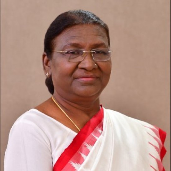 दशहरा की पूर्व संध्या पर भारत की राष्ट्रपति की शुभकामनाएं: राष्ट्रपति सचिवालय