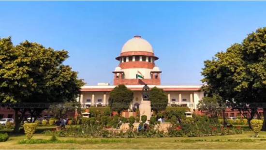 लाइव लॉ:: क्या सुप्रीम कोर्ट इंटर्नशिप केवल विशेषाधिकार प्राप्त लोगों के लिए है? 2025 में न्यायिक इंटर्नशिप को समावेशी बनाया जाए 