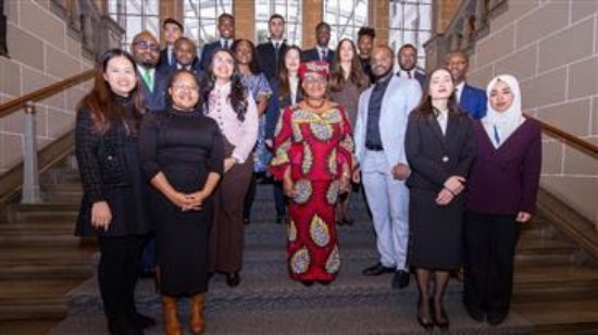 WTO न्यूज़ (युवा पेशेवर कार्यक्रम): डीजी ओकोंजो-इवेला ने डब्ल्यूटीओ यंग प्रोफेशनल्स के 2025 बैच को बधाई दी।